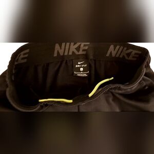 Kids L Nike ball/ sports joggers
